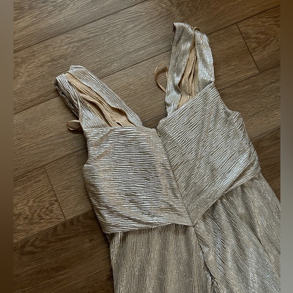 Formal dress- Rene Ruiz. - Picture 4 of 5